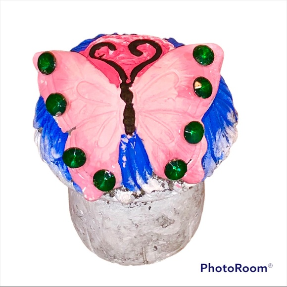 🦋 BUTTERFLY MUSHROOM FIGURINE 🦋 - Picture 3 of 12